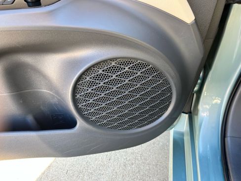 Used 2016 Toyota Prius Two image 12