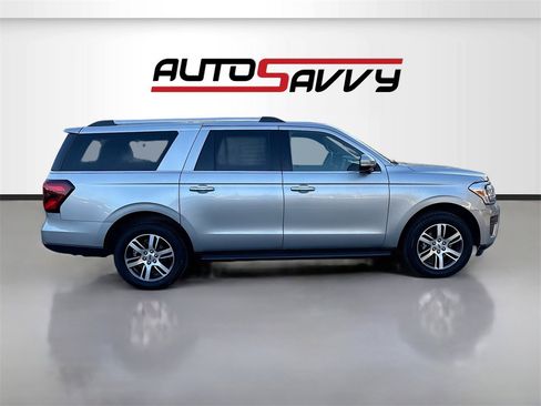 Used 2024 Ford Expedition Max Limited image 8