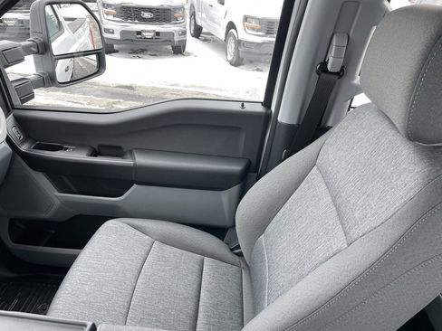 New 2026 Ford F250 XL w/ XL Chrome Package image 20