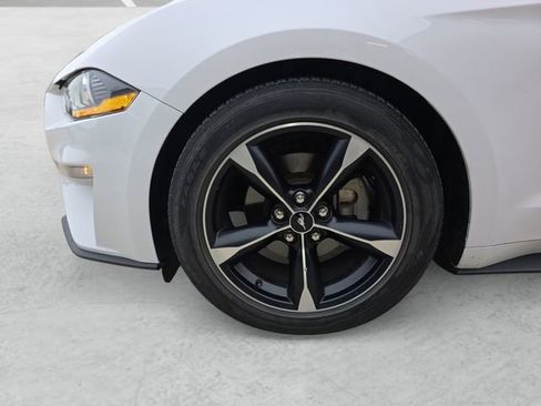 Used 2021 Ford Mustang Coupe RWD image 23