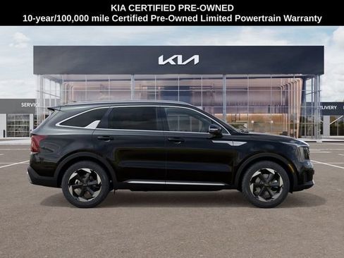 Certified 2025 Kia Sorento EX AWD/4WD image 7