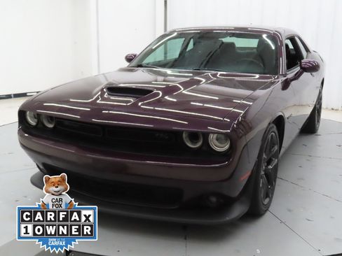 Used 2022 Dodge Challenger R/T w/ Plus Package RWD image 8