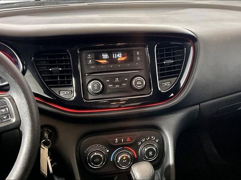 Used 2016 Dodge Dart SE w/ Convenience Group image 5