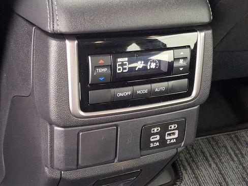 Certified 2025 Subaru Ascent Premium AWD/4WD image 12
