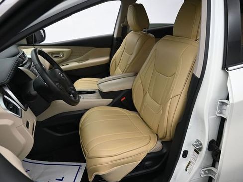 Used 2021 Nissan Murano SV image 11