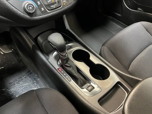 Used 2025 Chevrolet Malibu LS FWD image 28