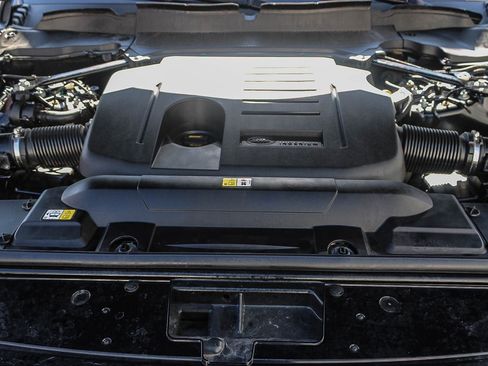 Used 2022 Land Rover Range Rover Westminster Edition image 27