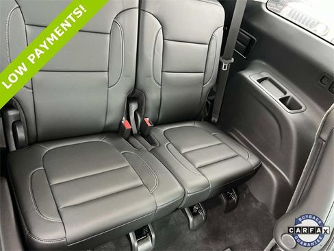 Used 2021 GMC Acadia SLT w/ Technology Package image 22