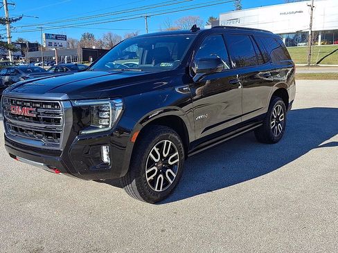 Used 2023 GMC Yukon AT4 image 4