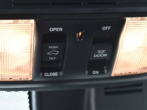 Used 2025 Honda Passport TrailSport image 35