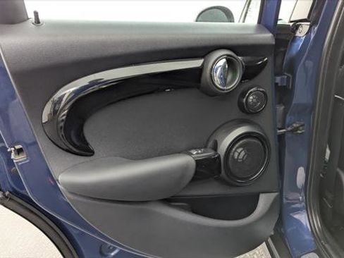 Used 2016 MINI Cooper S FWD image 16