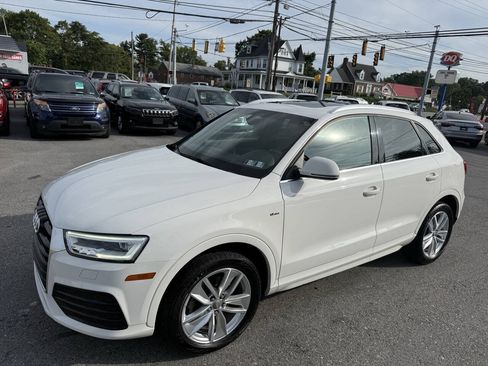 Used 2018 Audi Q3 2.0T Premium Plus w/ Premium Plus Package AWD/4WD image 1