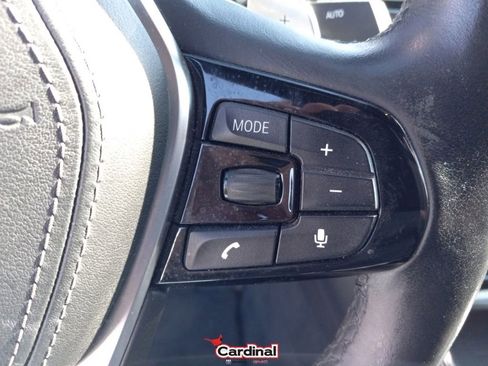 Used 2018 BMW 540i xDrive image 27