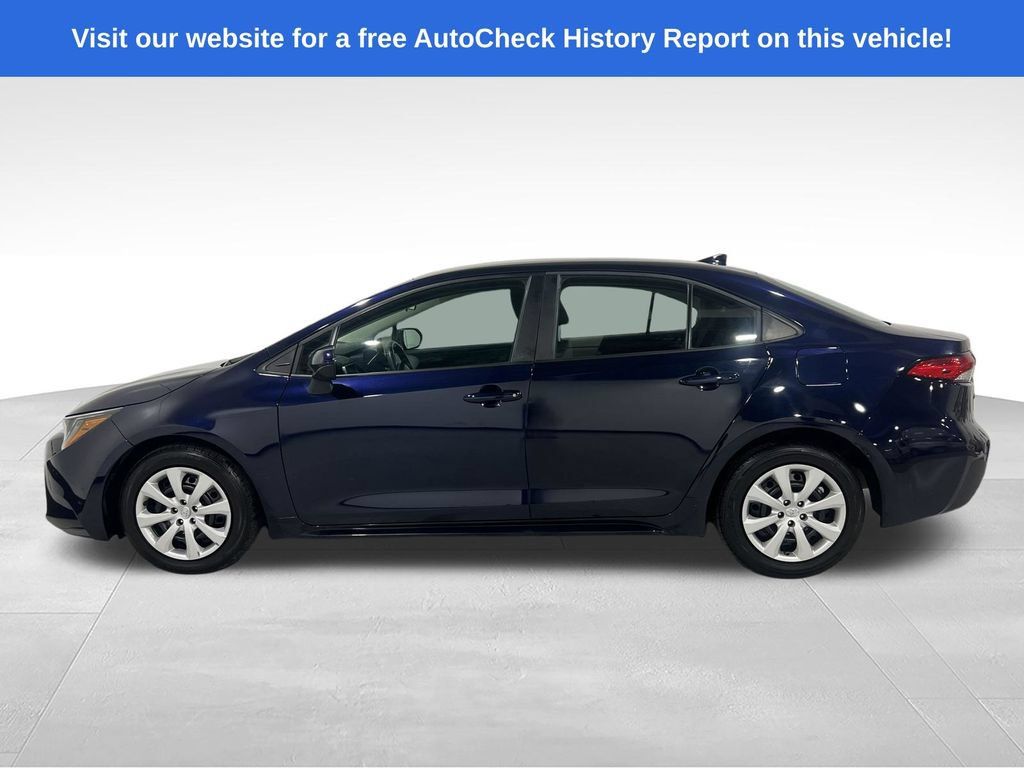Used 2024 Toyota Corolla LE FWD image 16