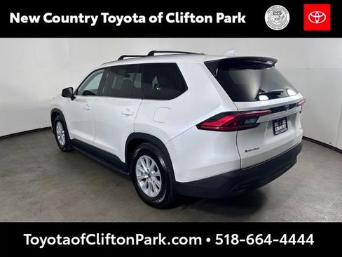 Certified 2024 Toyota Grand Highlander AWD Hybrid image 5