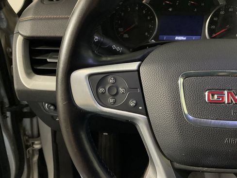 Used 2019 GMC Terrain SLT w/ Preferred Package AWD/4WD image 24