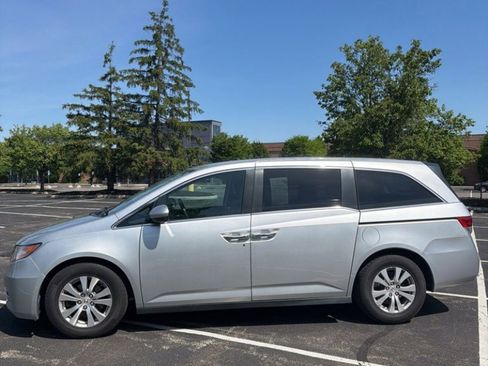 Used 2015 Honda Odyssey EX image 4