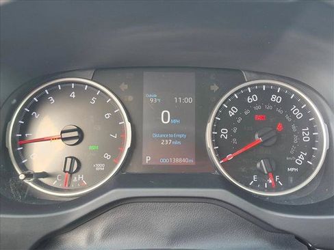 Used 2021 Toyota RAV4 XLE Premium FWD image 11