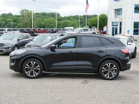 Certified 2022 Ford Escape SEL w/ SEL Stealth AWD Package image 5