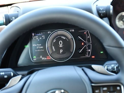 New 2025 Lexus ES 300h w/ Premium Package image 26