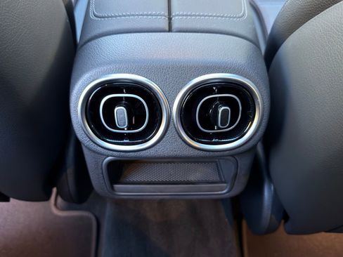 New 2026 Mercedes-Benz GLC 300 image 16