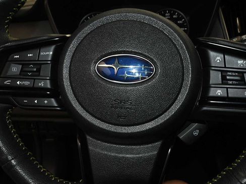 Used 2025 Subaru Outback Onyx Edition AWD/4WD image 25