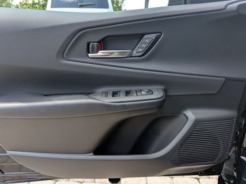 New 2026 Toyota Prius Plug-In Hybrid FWD image 13