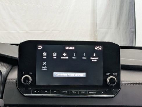 Used 2024 Mitsubishi Outlander SE image 29