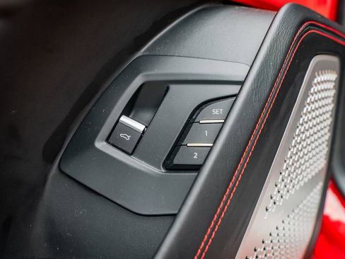 Used 2020 Lamborghini Urus AWD/4WD image 20