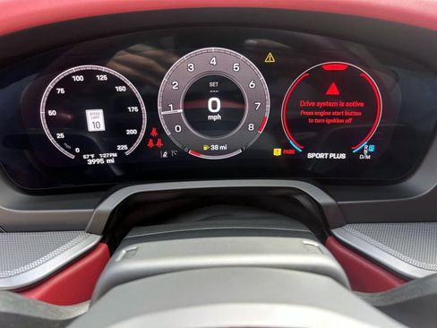 Used 2025 Porsche 911 Carrera S w/ Sportdesign Package RWD image 31