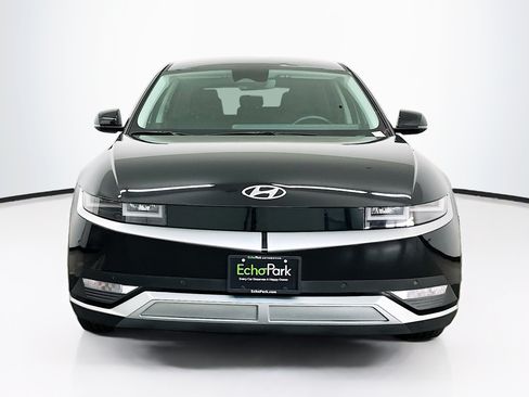 Used 2024 Hyundai Ioniq 5 SEL AWD/4WD image 2
