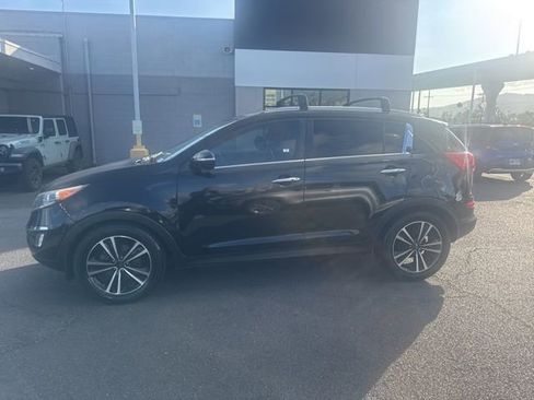 Used 2016 Kia Sportage SX FWD image 2