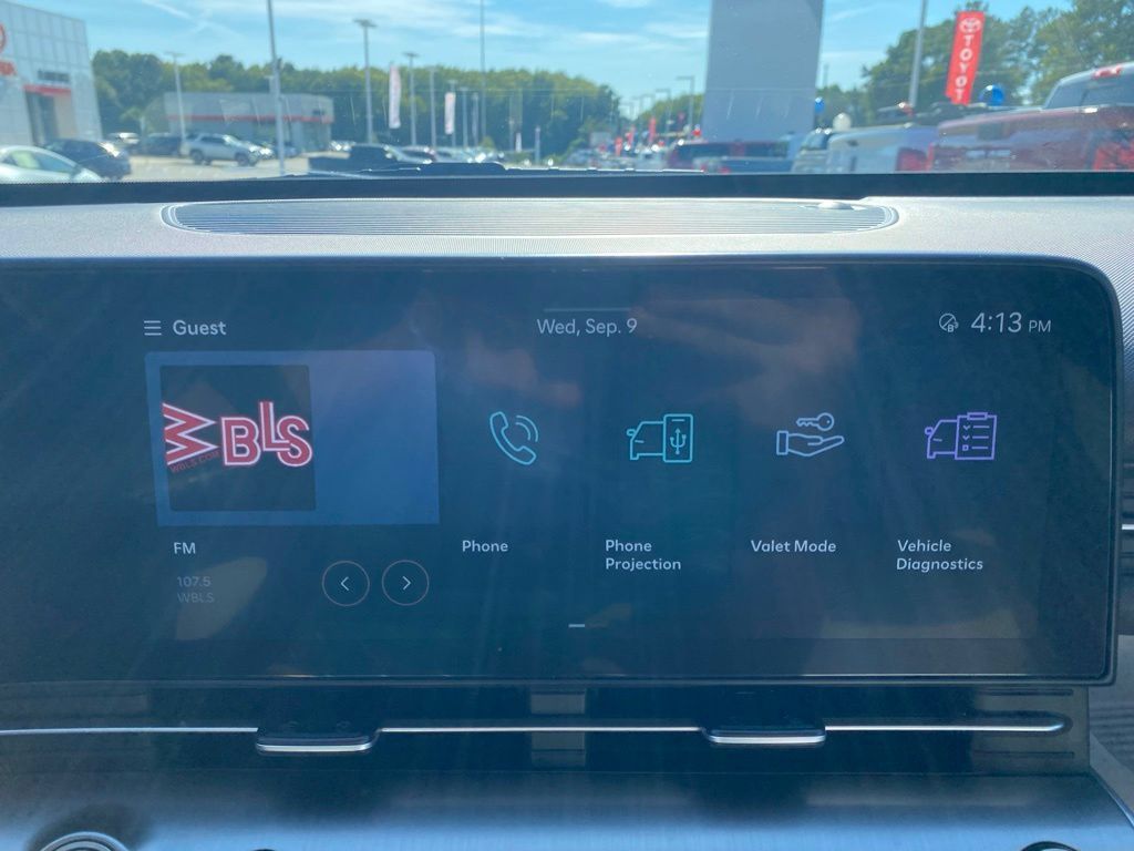 Used 2024 Hyundai Kona SEL AWD/4WD image 21