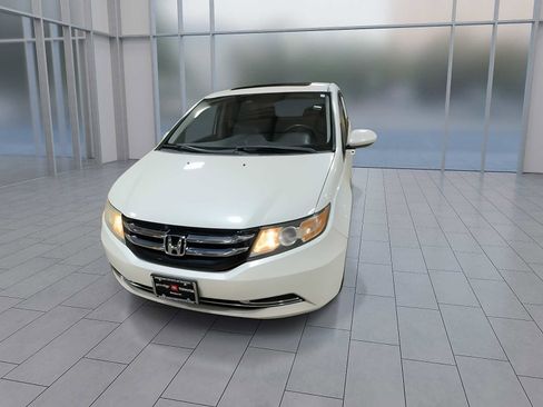 Used 2016 Honda Odyssey EX-L image 3