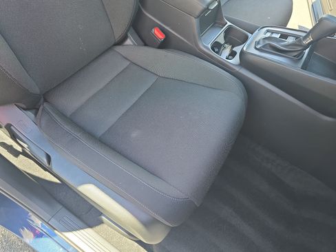 Used 2024 Honda CR-V EX image 10