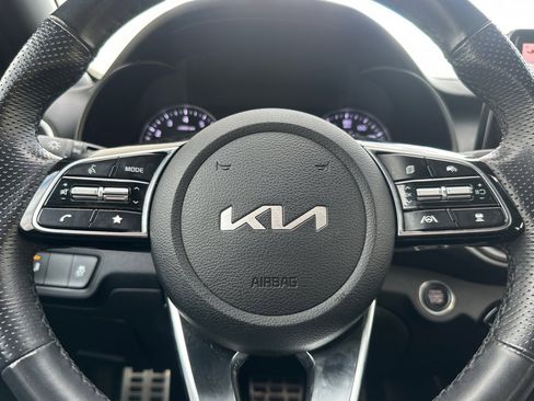 Used 2022 Kia Forte GT-Line w/ GT-Line Technology Package image 32