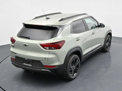 New 2026 Chevrolet TrailBlazer LT w/ Midnight Edition FWD image 24