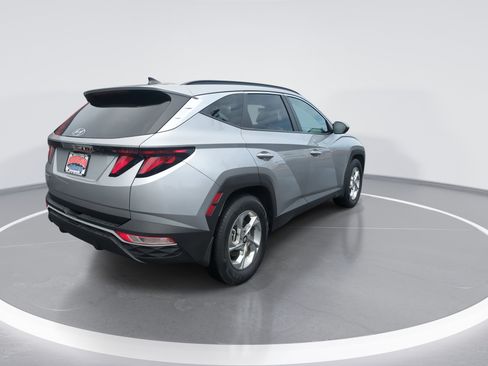 Used 2024 Hyundai Tucson SEL FWD image 5