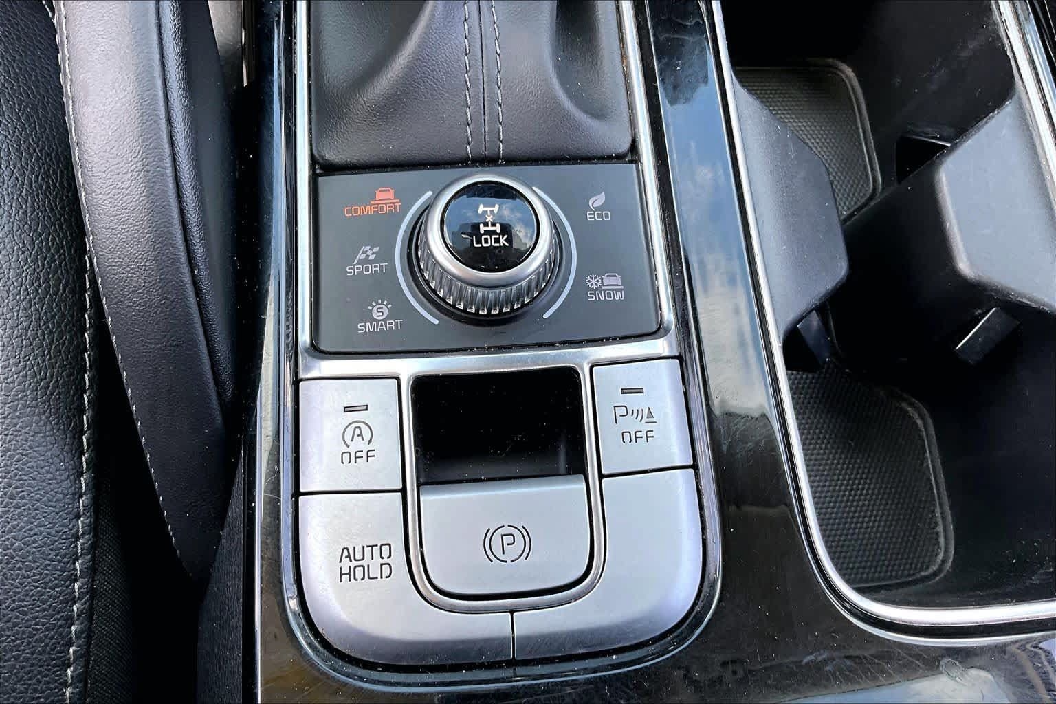 Used 2022 Kia Telluride EX w/ EX Premium Package AWD/4WD image 34