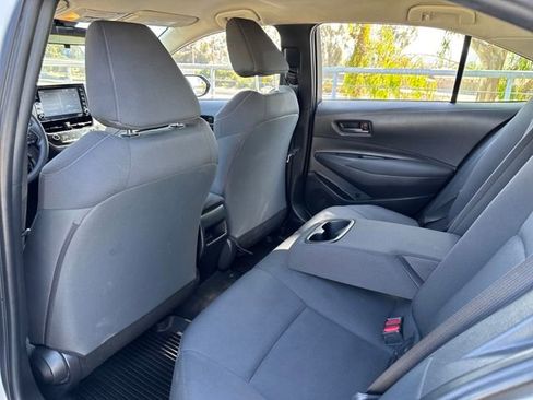 Used 2022 Toyota Corolla LE image 15