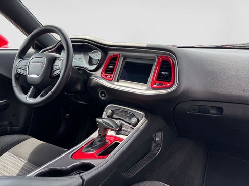 Used 2020 Dodge Challenger SXT AWD/4WD image 49