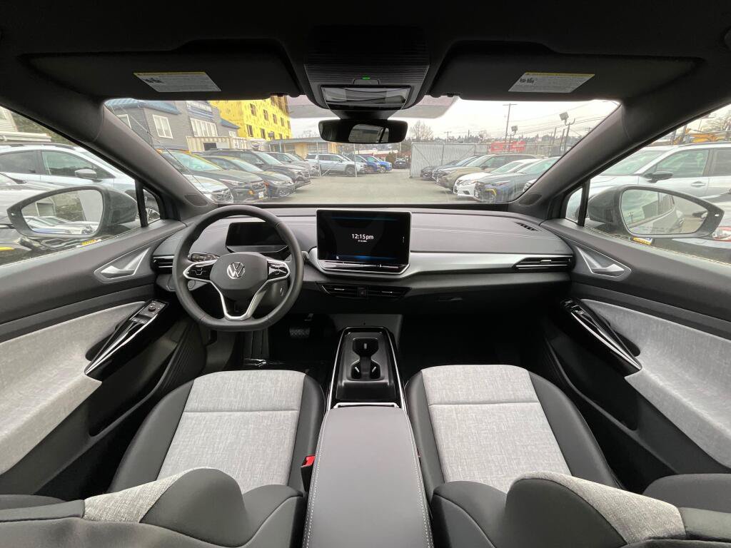 New 2026 Volkswagen ID.4 Pro AWD/4WD image 15