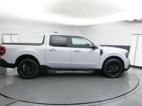New 2026 Ford Maverick Lariat w/ Black Appearance Package AWD/4WD image 13