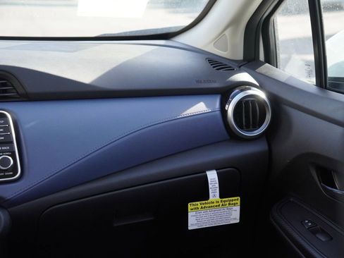 New 2025 Nissan Versa SV image 20