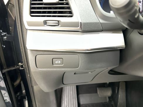 Used 2023 Volvo XC90 B5 Core w/ Protection Package image 23