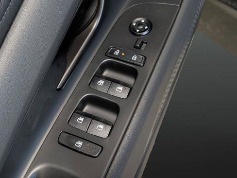 New 2026 Hyundai Elantra Sport FWD image 27