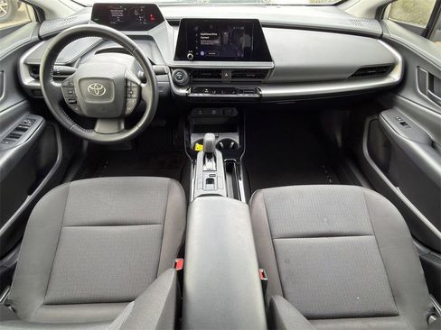 Used 2023 Toyota Prius Limited image 10