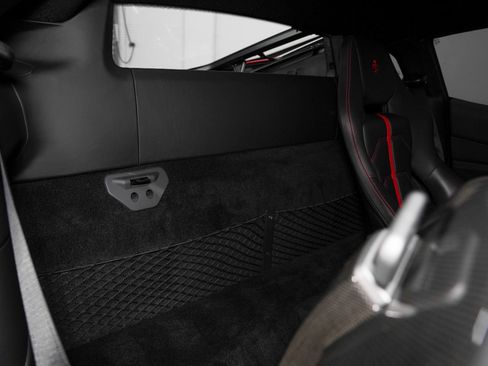 Used 2017 Ferrari 488 GTB RWD image 36