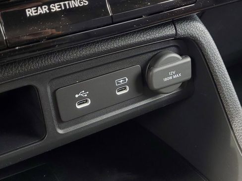 New 2026 Honda Pilot image 25