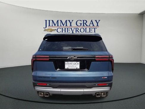 New 2026 Chevrolet Traverse Z71 w/ Driver Confidence Package image 4